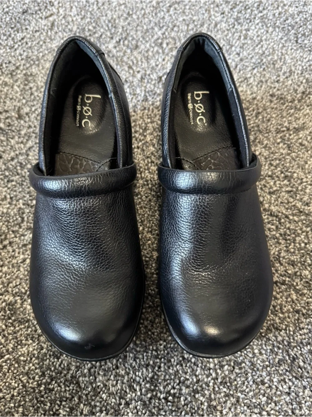 b.o.c. Women’s Nadiya Slip-On Black Leather Wedge Shoes Size 8.5